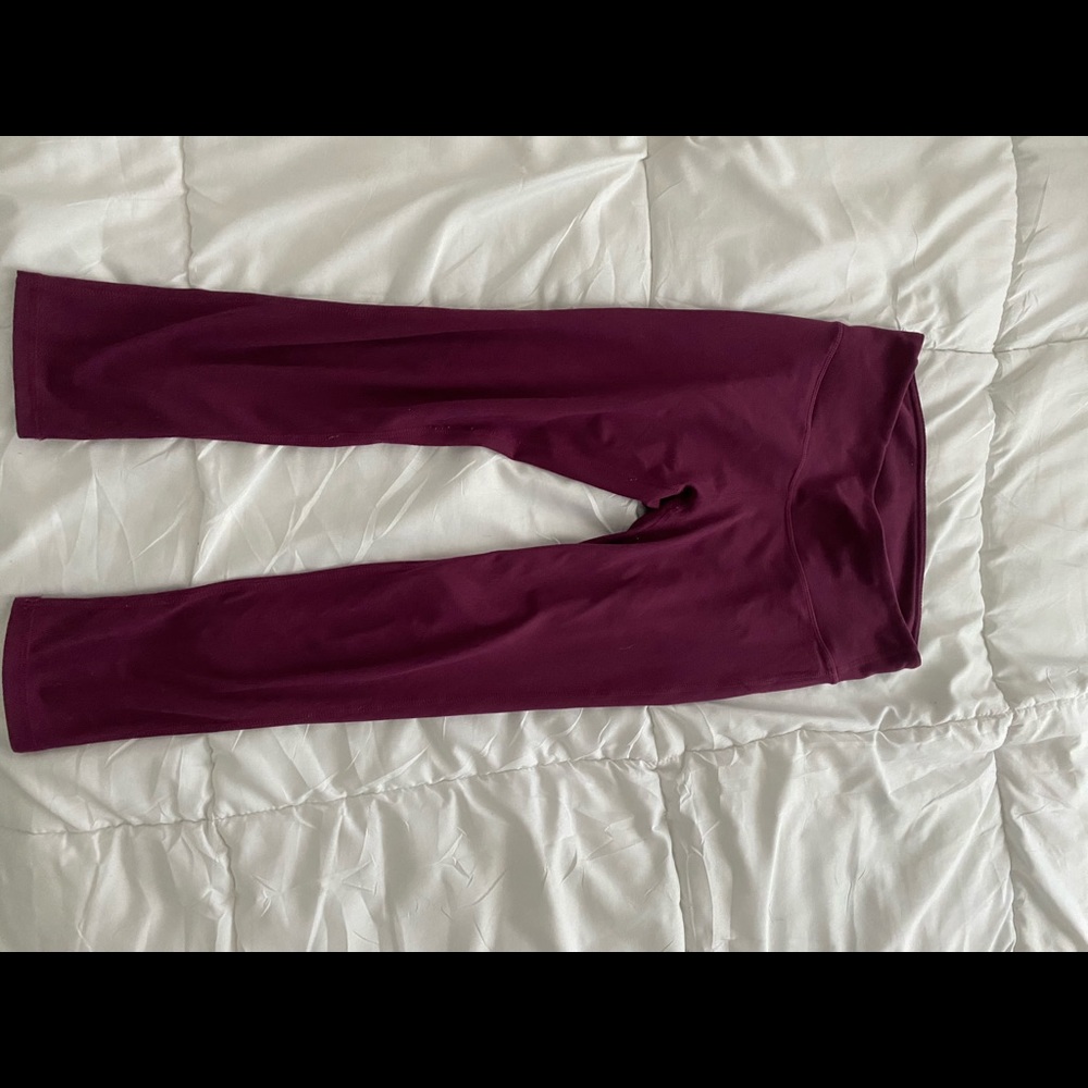 Fabletics leggings (cropped)